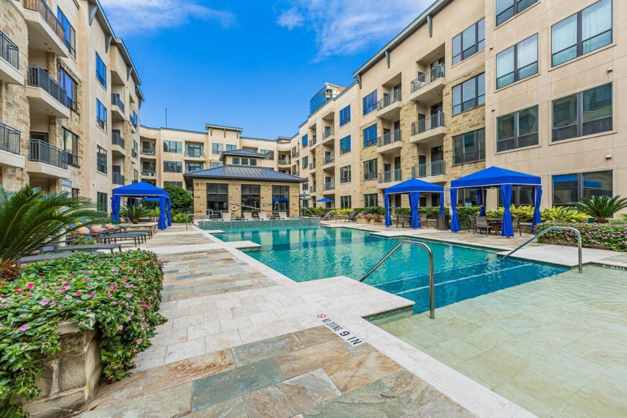 Апартаменты Urban Oasis Your Perfect Getaway In The Heart Of Downtown! Хьюстон Экстерьер фото
